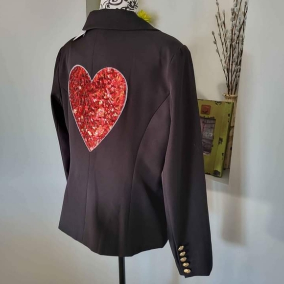 A.Z.I NEW YORK Jackets & Blazers - A.Z.I NEW YORK Valentine Sequined Heart Blazer NEW Women’s Sz Lrg